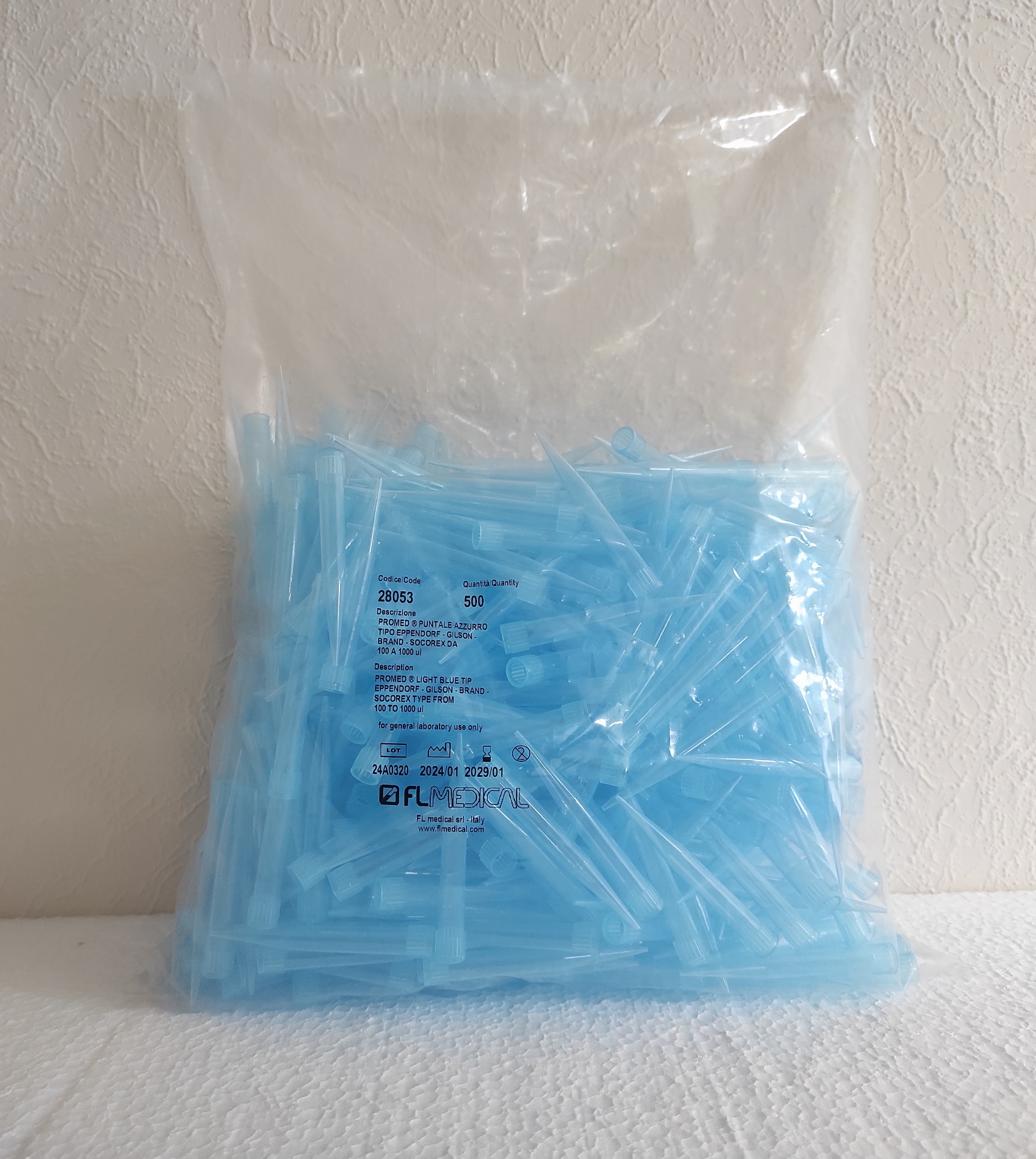 Наконечник, FL MEDICAL, тип Gilson, 1000 мкл, 500 шт/уп